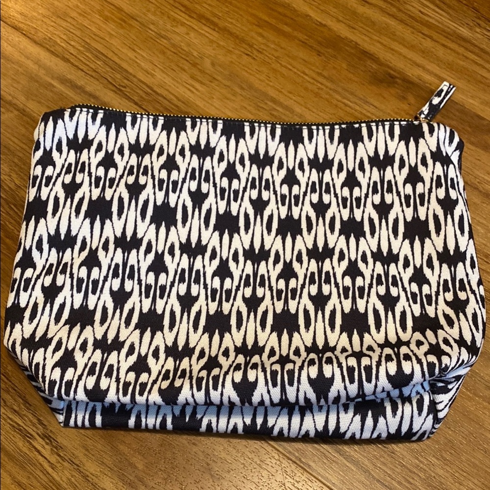 Loft Black and White Patterned Pouch